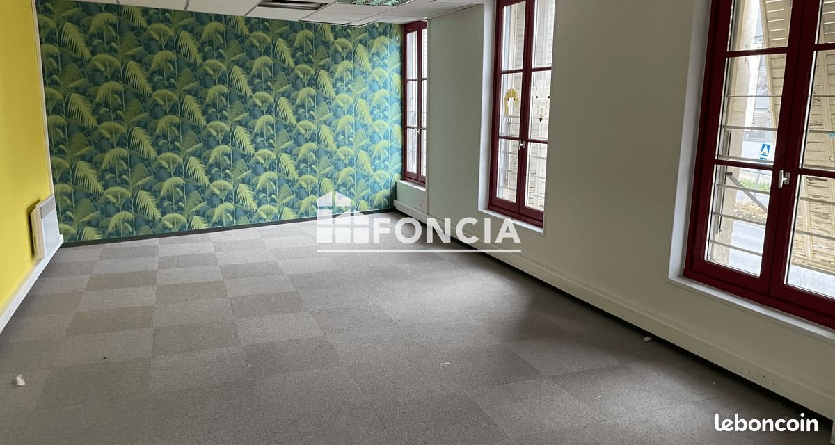 Appartement à vendre, 318m², Niort