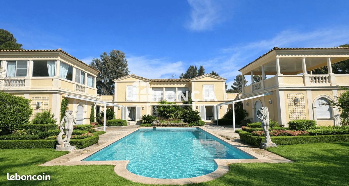 Maison à vendre, 345m², Saint-Raphaël