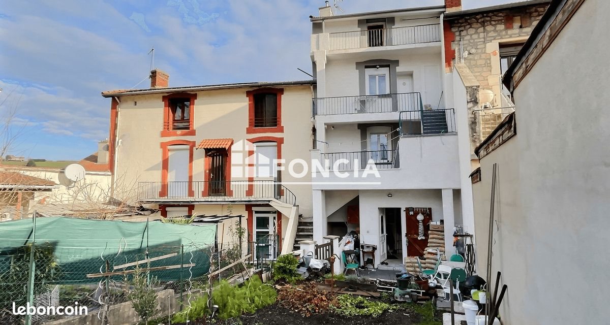 Appartement à vendre, 174m², Le Chambon-Feugerolles