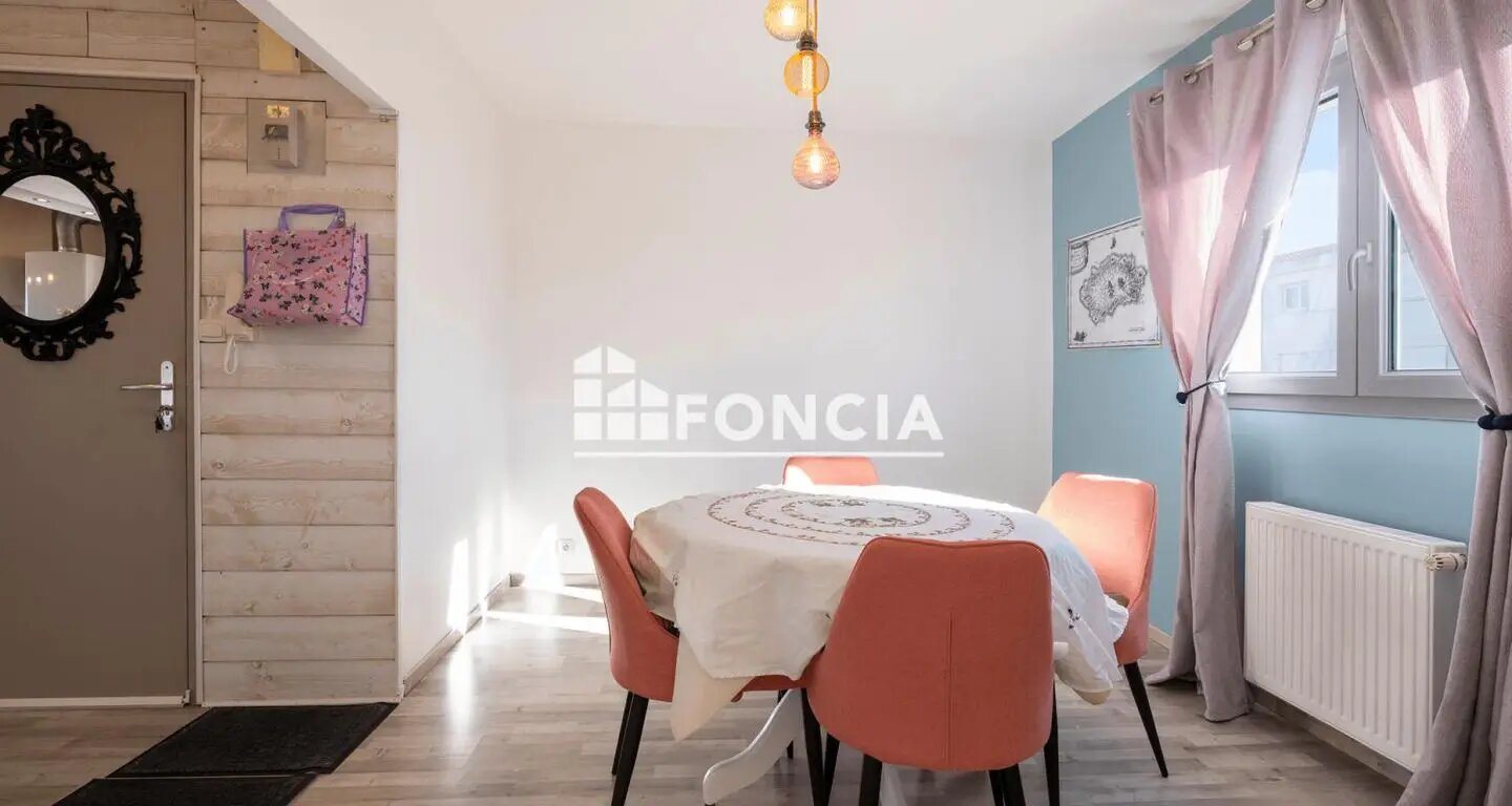 Appartement à vendre, 90m², Rochefort