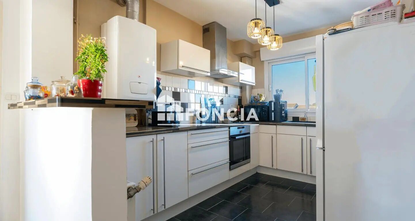 Appartement à vendre, 90m², Rochefort