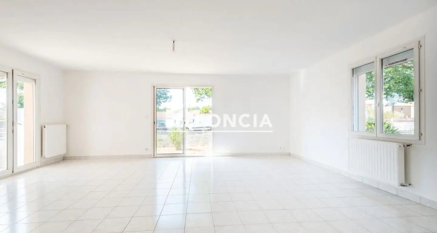 Maison à vendre, 116m², Le Pellerin