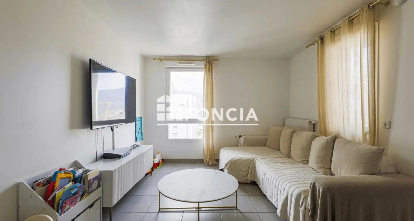 Appartement à vendre, 64m², Échirolles