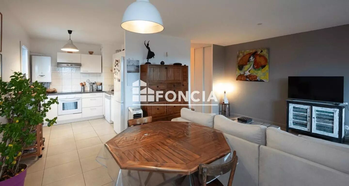 Appartement à vendre, 66m², Tournon-sur-Rhône