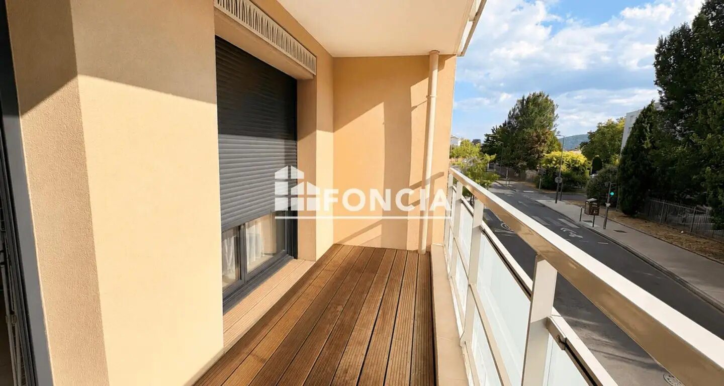 Appartement à vendre, 77m², Neuville-sur-Saône