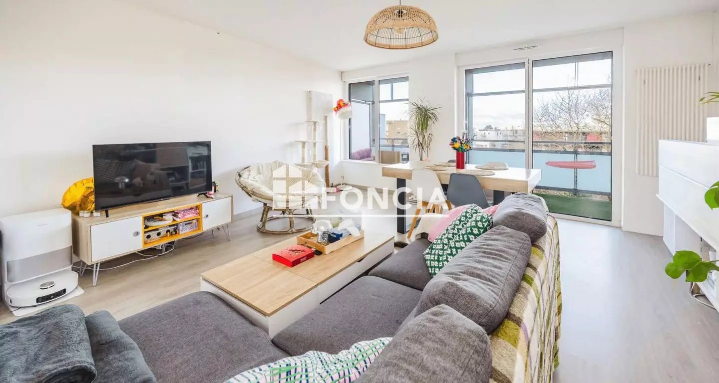 Appartement à vendre, 77m², Chantepie