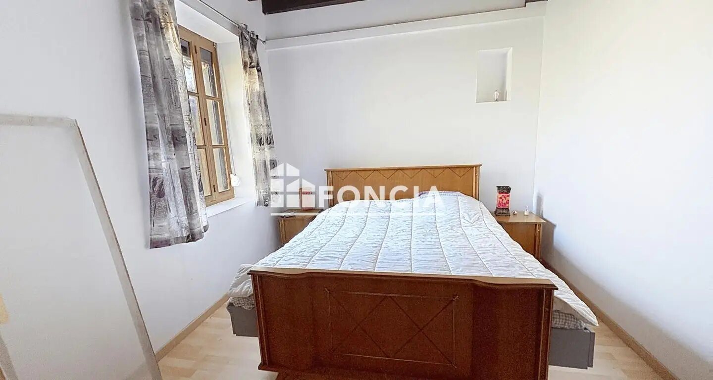Maison à vendre, 298m², Saint-Laurent-sur-Gorre
