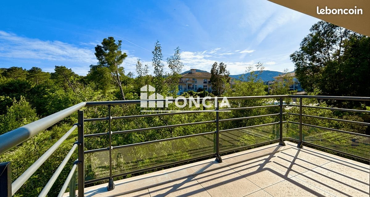 Appartement à vendre, 56m², Roquebrune-sur-Argens