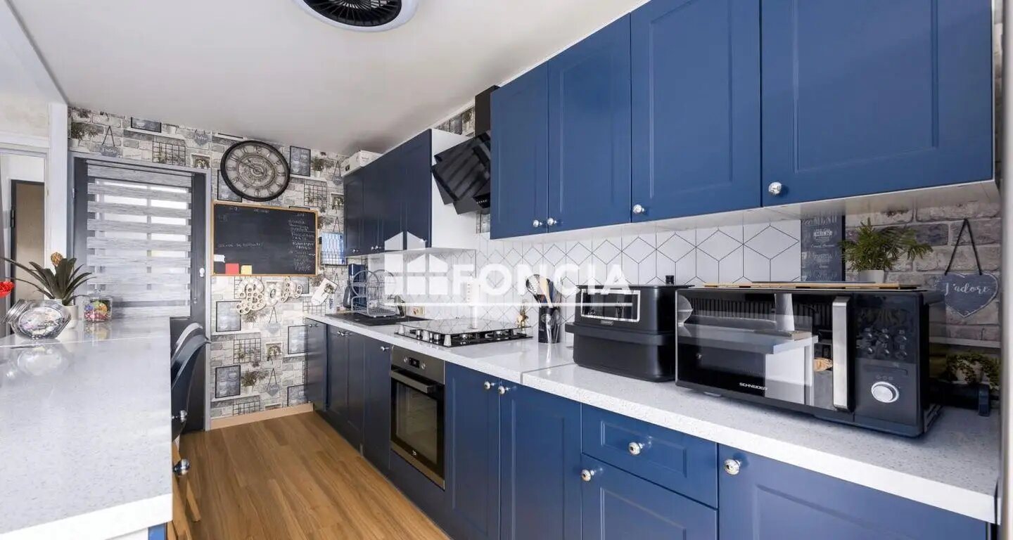 Appartement à vendre, 71m², Combs-la-Ville