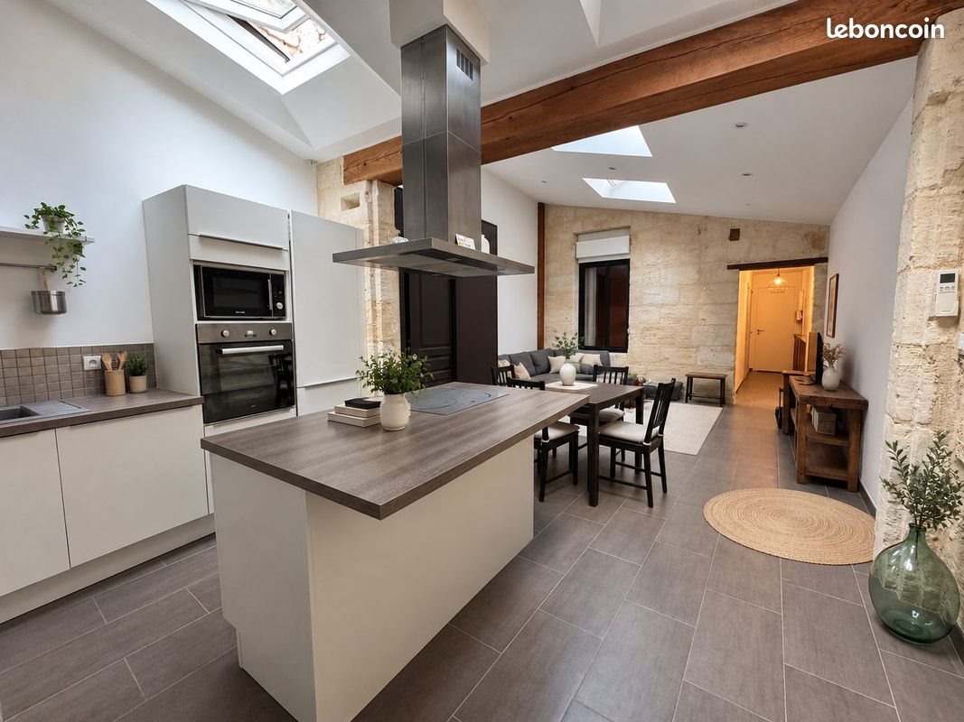 Appartement à vendre, 69m², Bordeaux