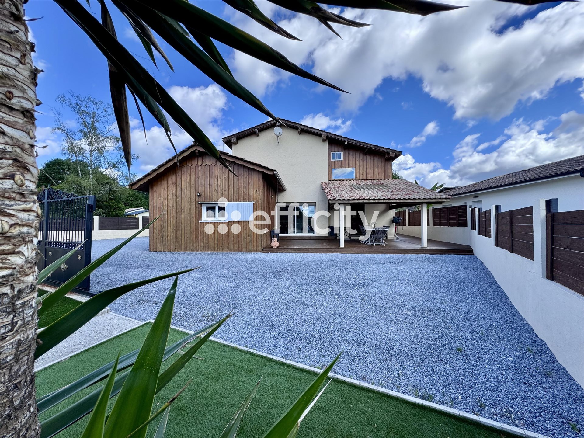 Maison à vendre, 179m², Salles