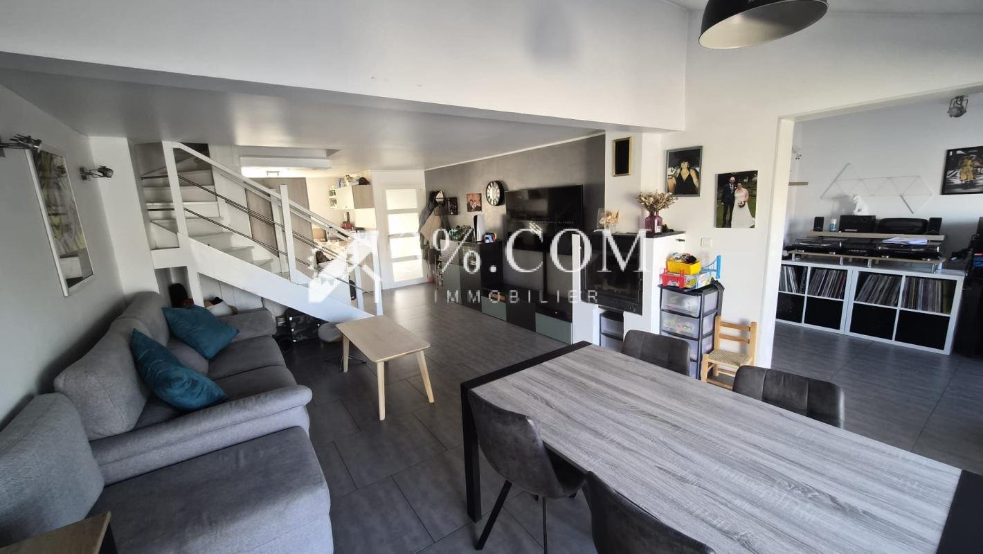 Maison à vendre, 96m², Neuville-en-Ferrain