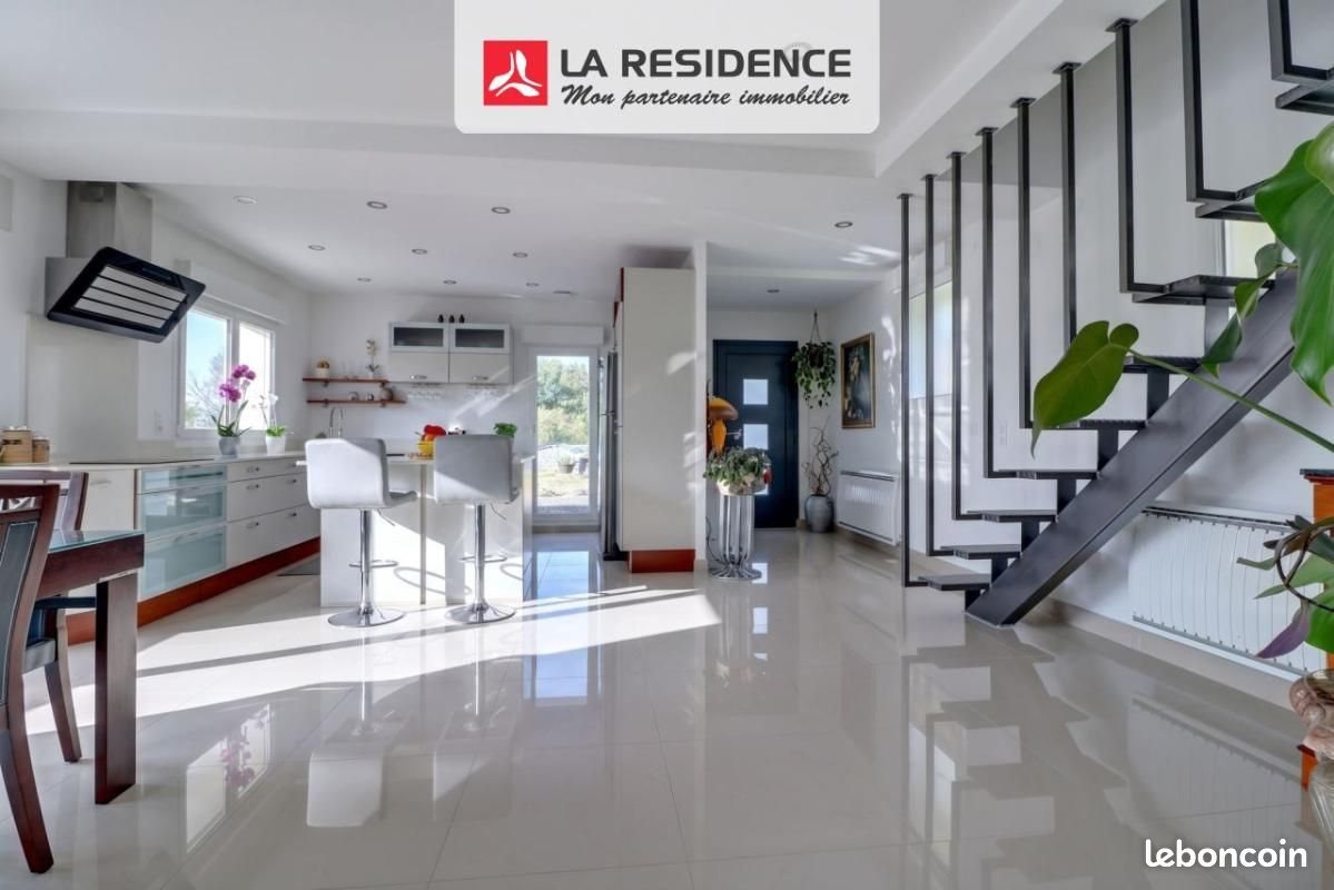 Maison à vendre, 153m², Houdan