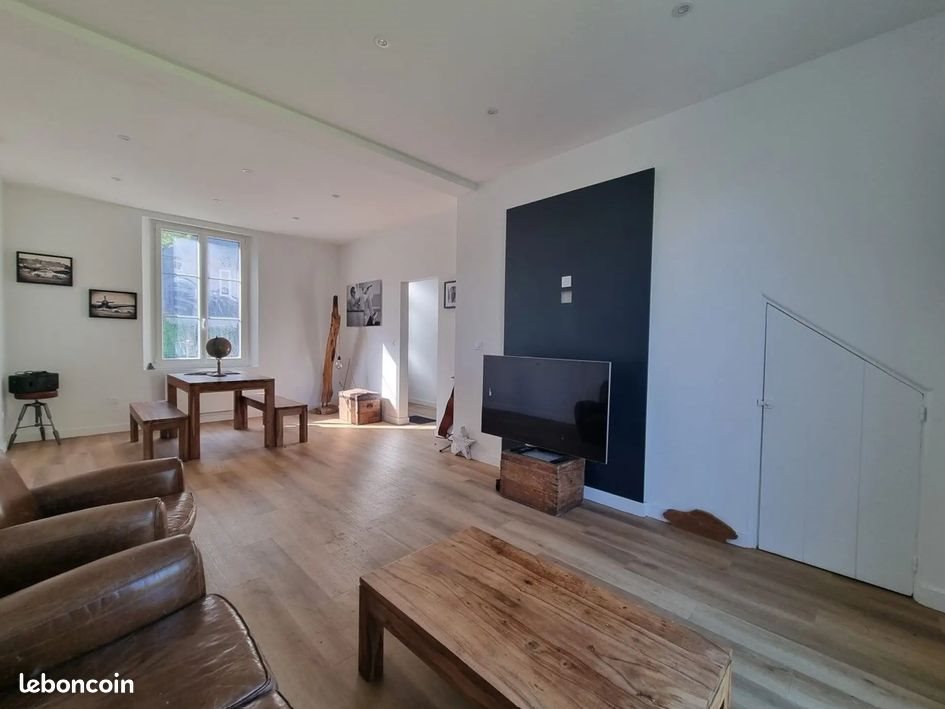 Maison à vendre, 83m², Pierrefonds
