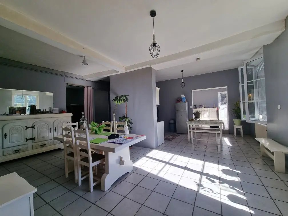 Maison à vendre, 228m², Pierrefonds