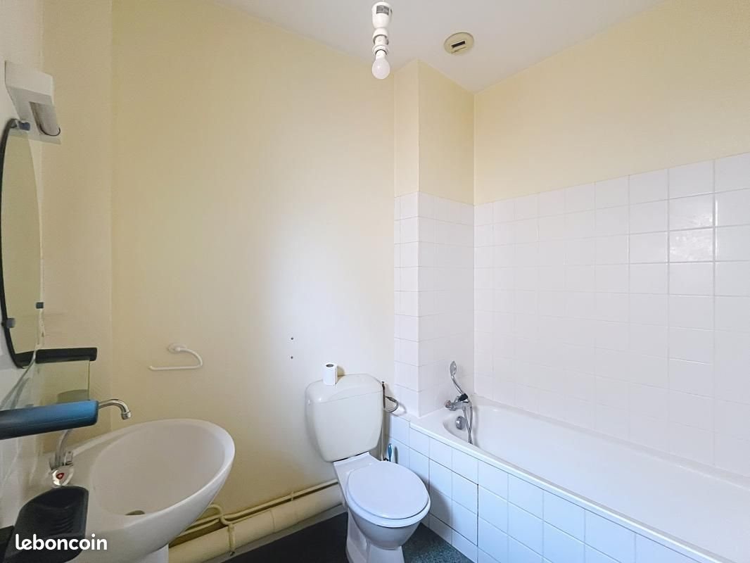 Appartement à louer, 19m², Clermont-Ferrand