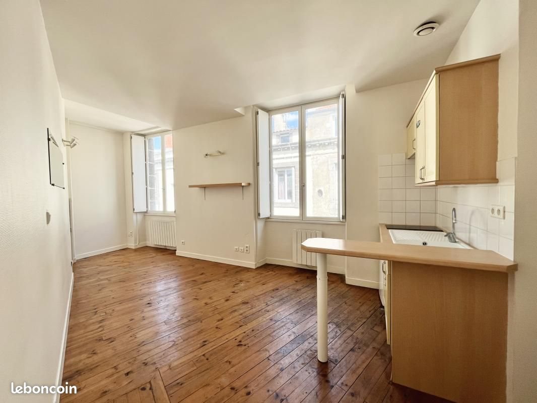 Appartement à louer, 29m², Clermont-Ferrand