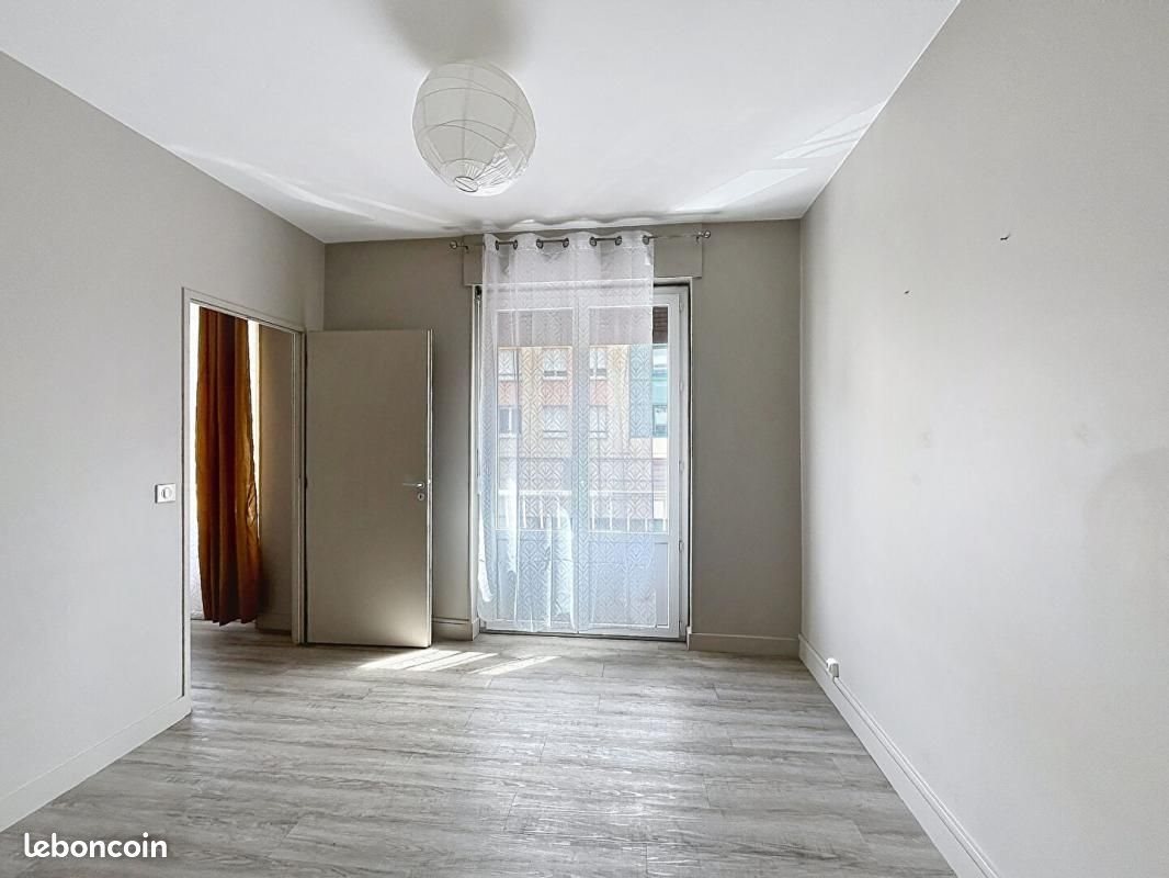 Appartement à vendre, 60m², Clermont-Ferrand