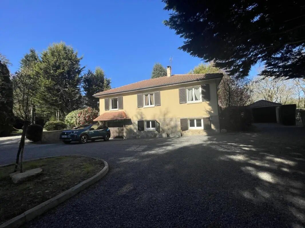 Maison à vendre, 128m², Saint-Gence