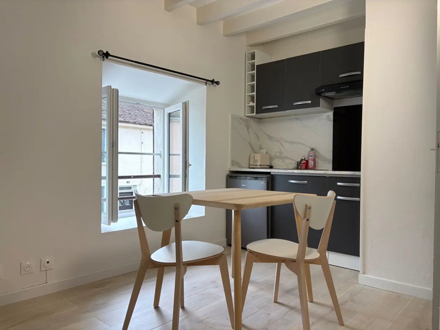 Appartement à louer, 17m², Grisy-Suisnes