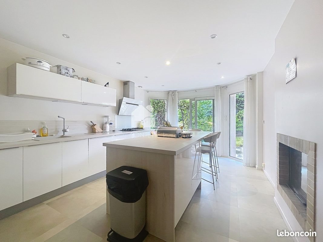 Maison à vendre, 205m², Caen