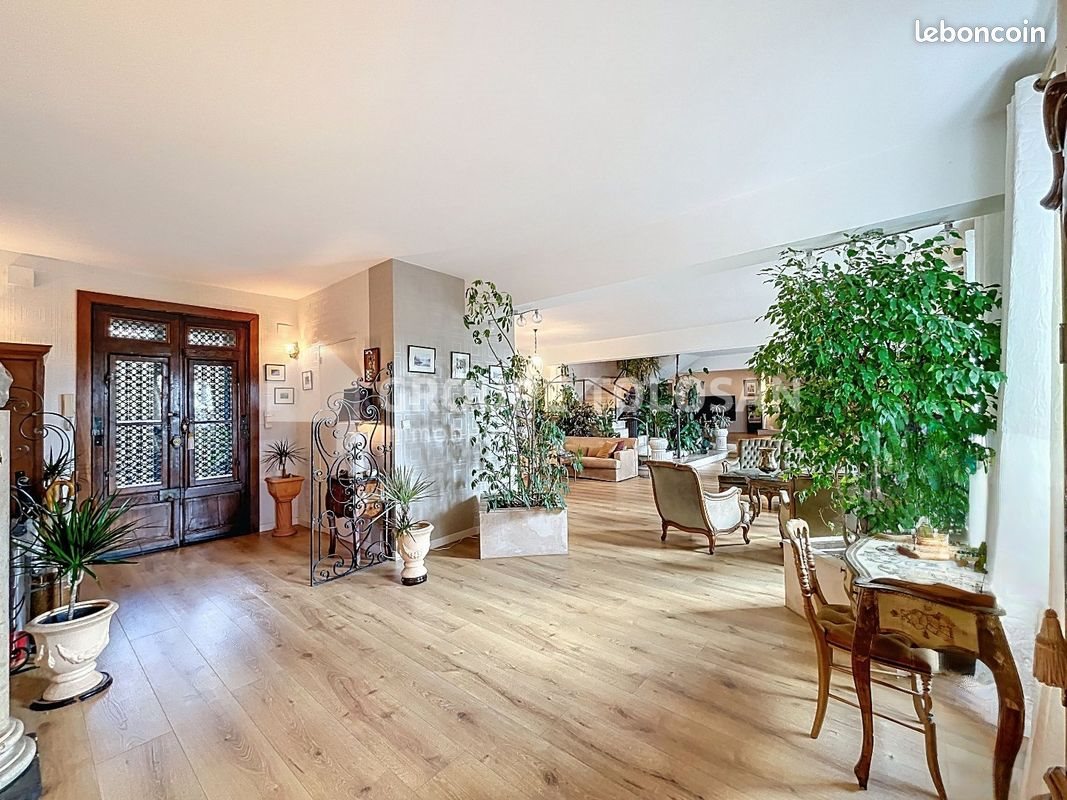 Maison à vendre, 325m², Castelginest