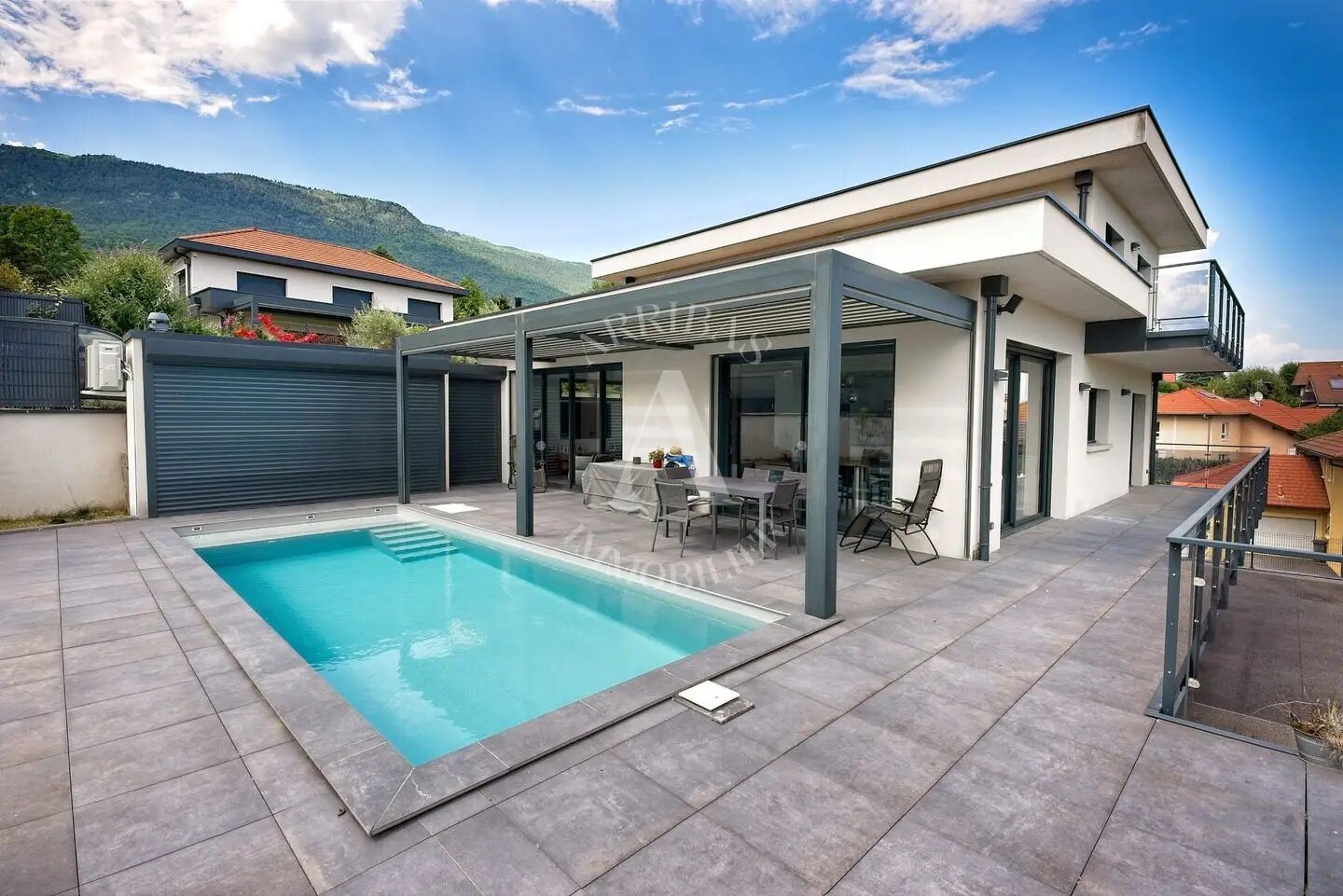 Maison à vendre, 298m², Thoiry