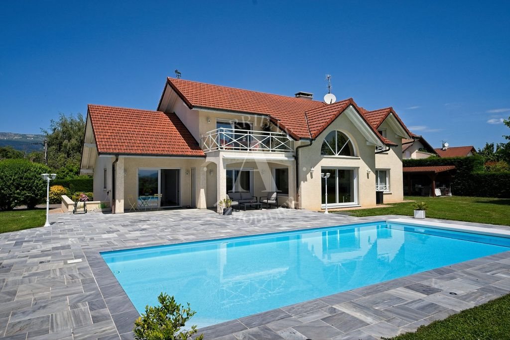 Maison à vendre, 224m², Prévessin-Moëns