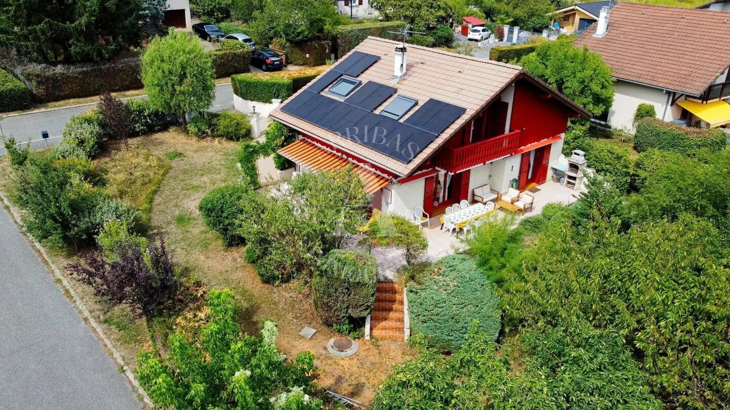 Maison à vendre, 193m², Ornex