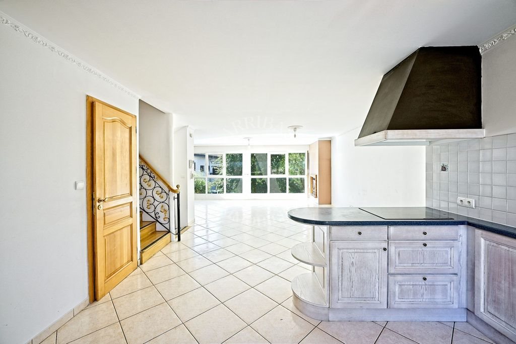 Appartement à vendre, 122m², Ferney-Voltaire