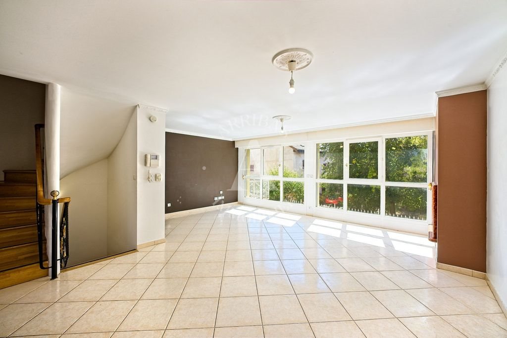Appartement à vendre, 122m², Ferney-Voltaire