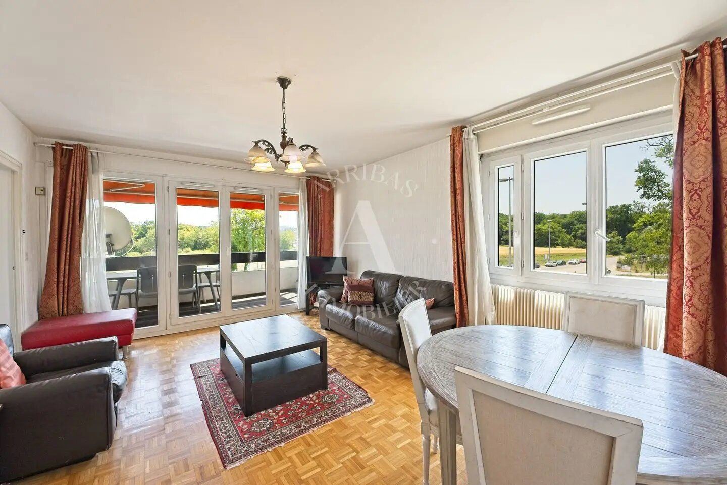 Appartement à vendre, 69m², Ferney-Voltaire