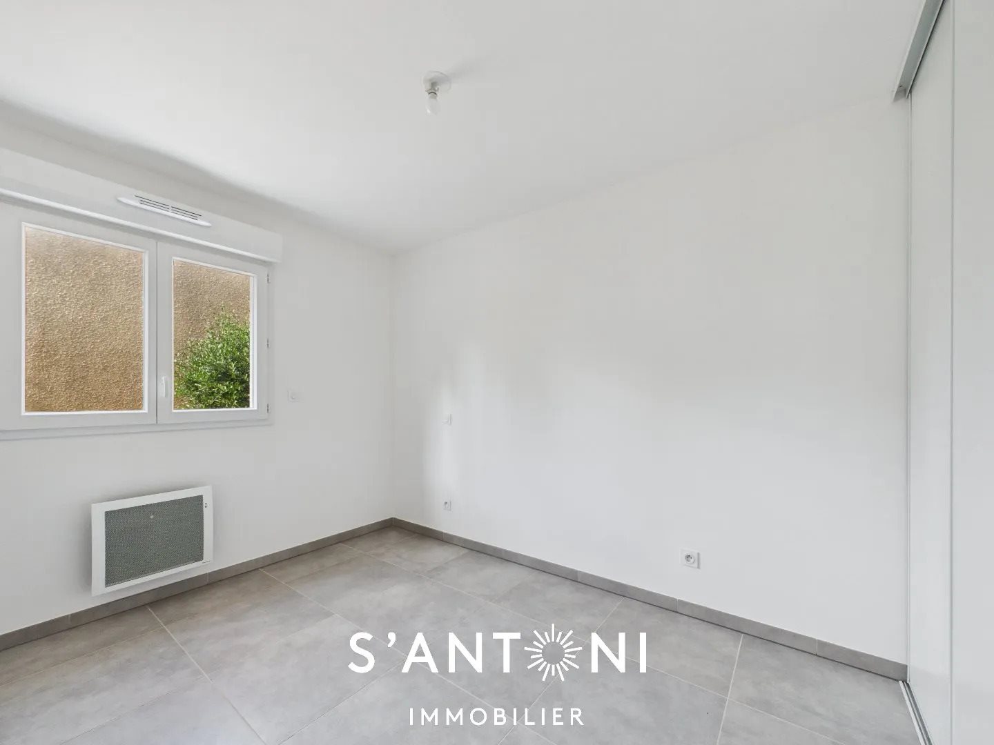 Appartement à vendre, 65m², Vias