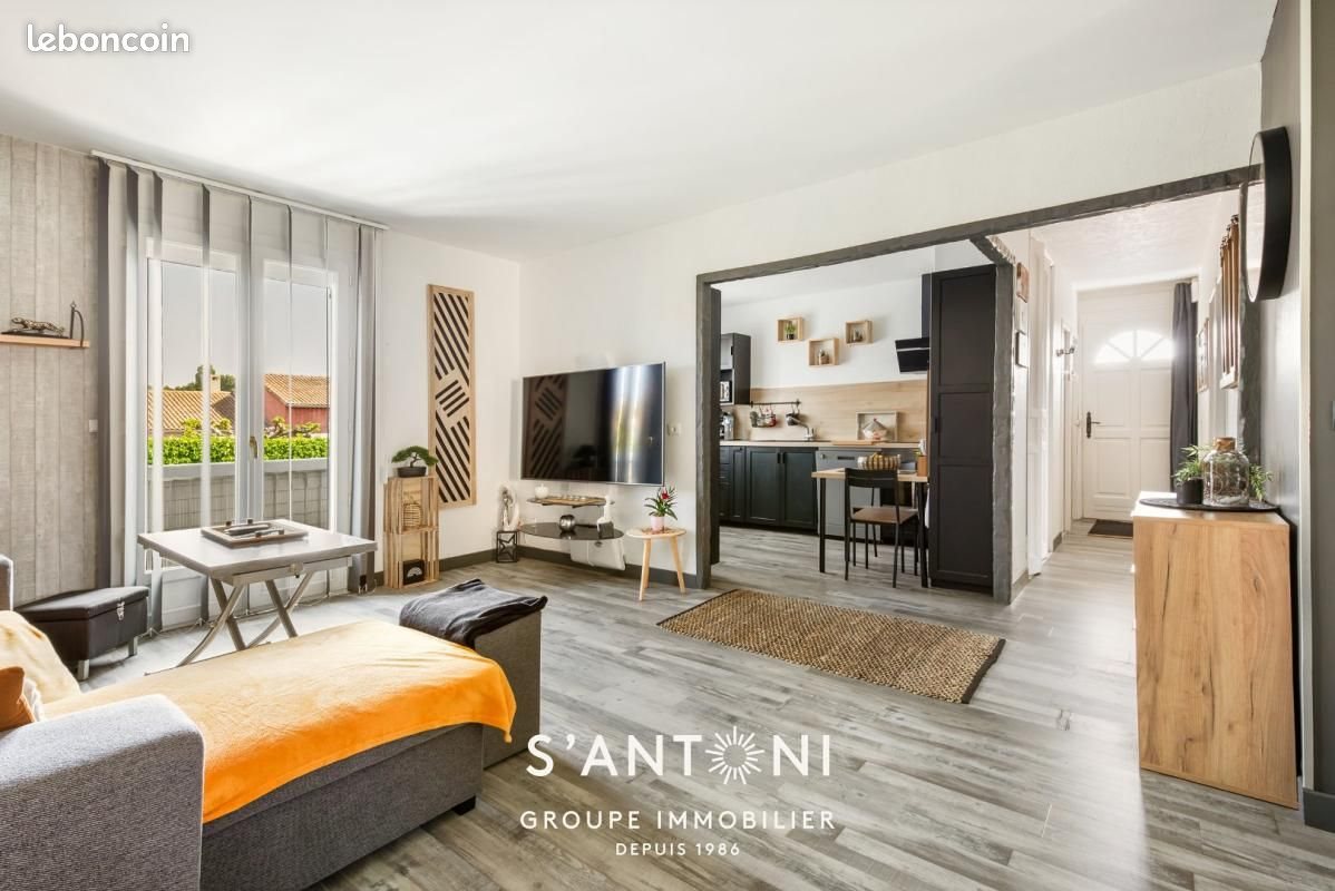 Maison à vendre, 137m², Vias