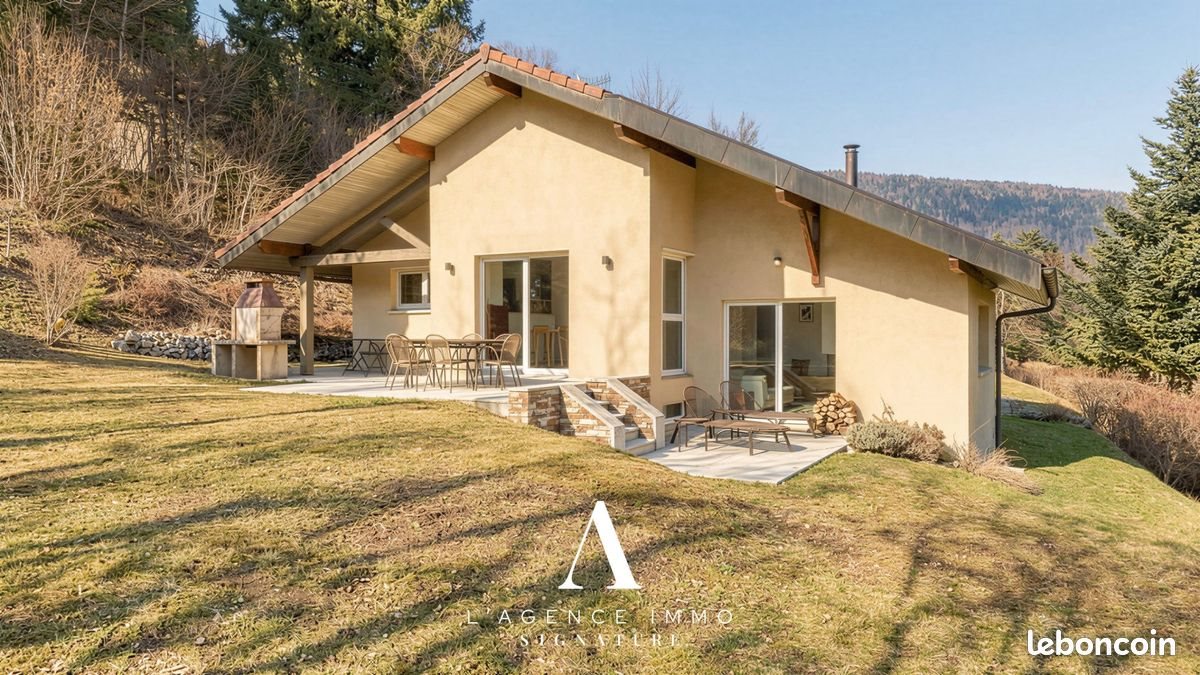 Maison à vendre, 262m², Gex