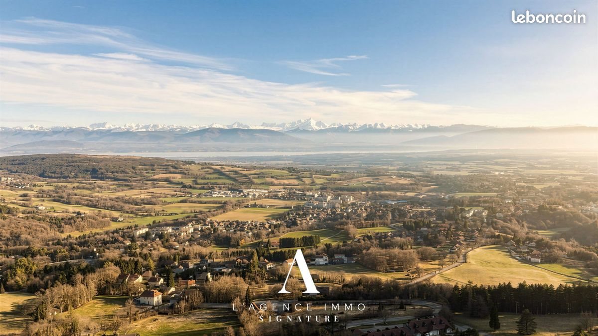 Maison à vendre, 262m², Gex