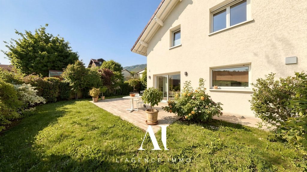Maison à vendre, 132m², Thoiry