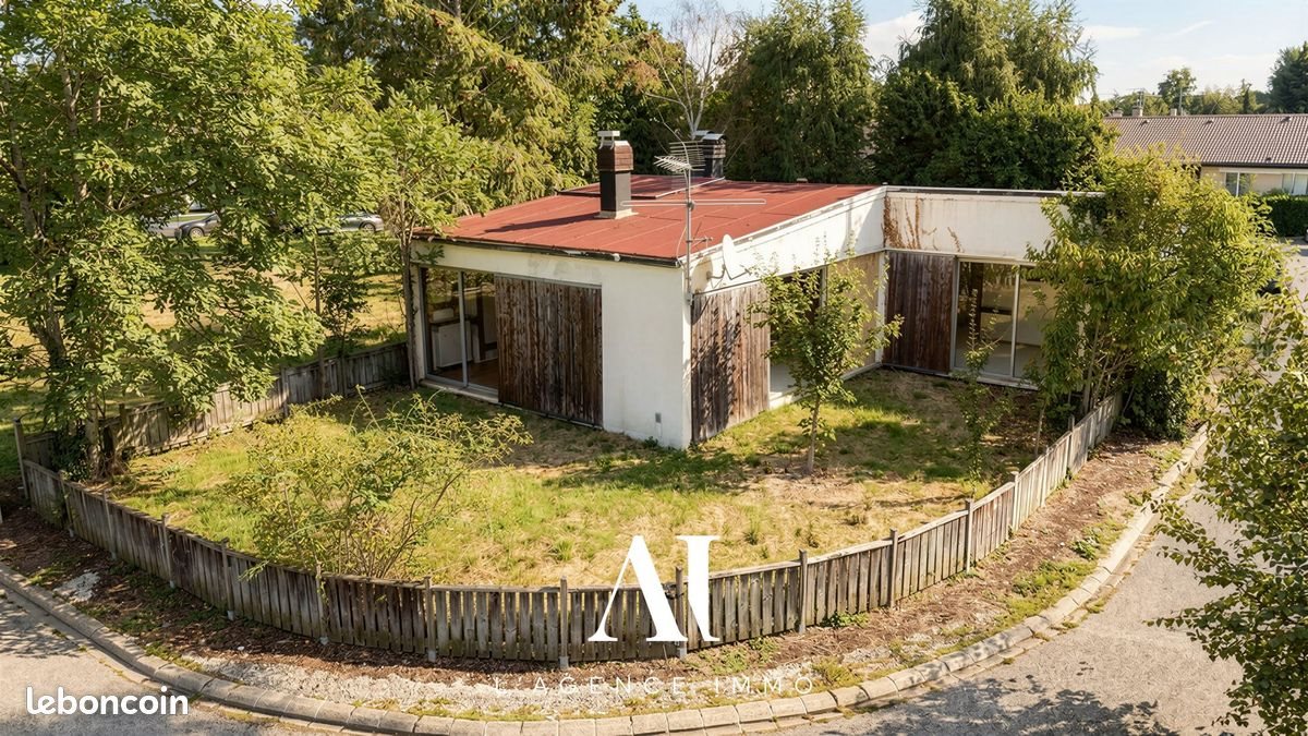 Maison à vendre, 109m², Saint-Genis-Pouilly