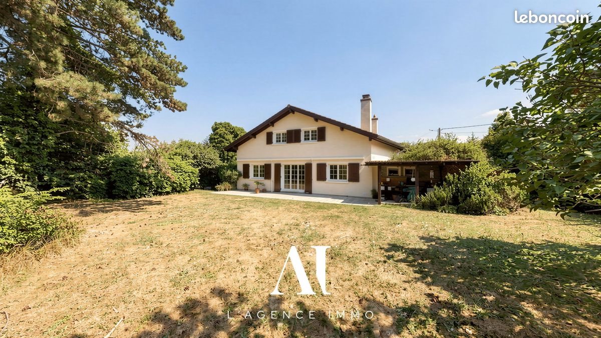 Maison à vendre, 122m², Ornex