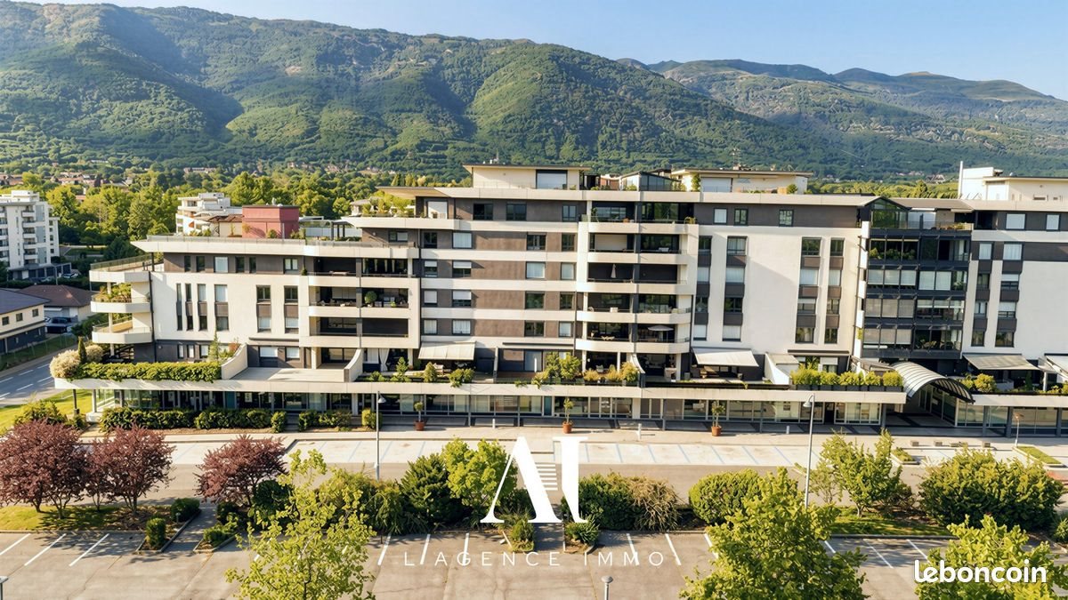 Appartement à vendre, 155m², Saint-Genis-Pouilly