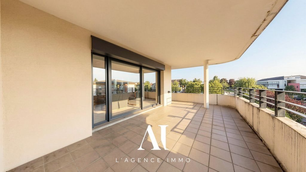 Appartement à vendre, 155m², Saint-Genis-Pouilly