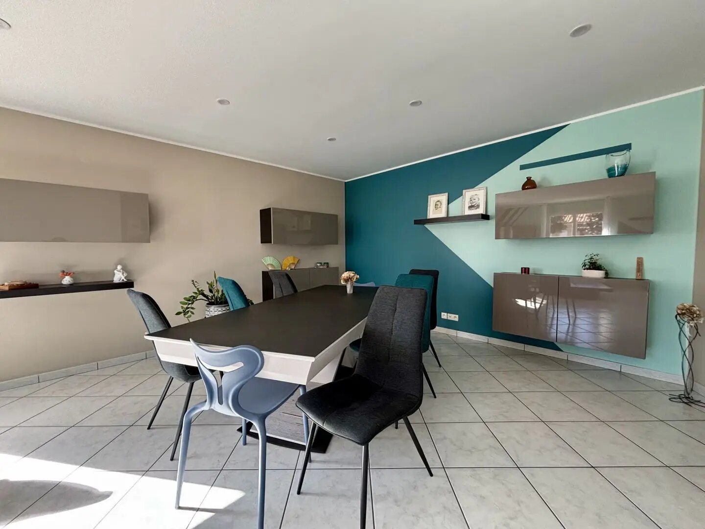 Maison à vendre, 185m², Neuville-de-Poitou