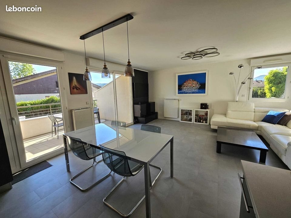 Appartement à vendre, 67m², Reignier-Ésery