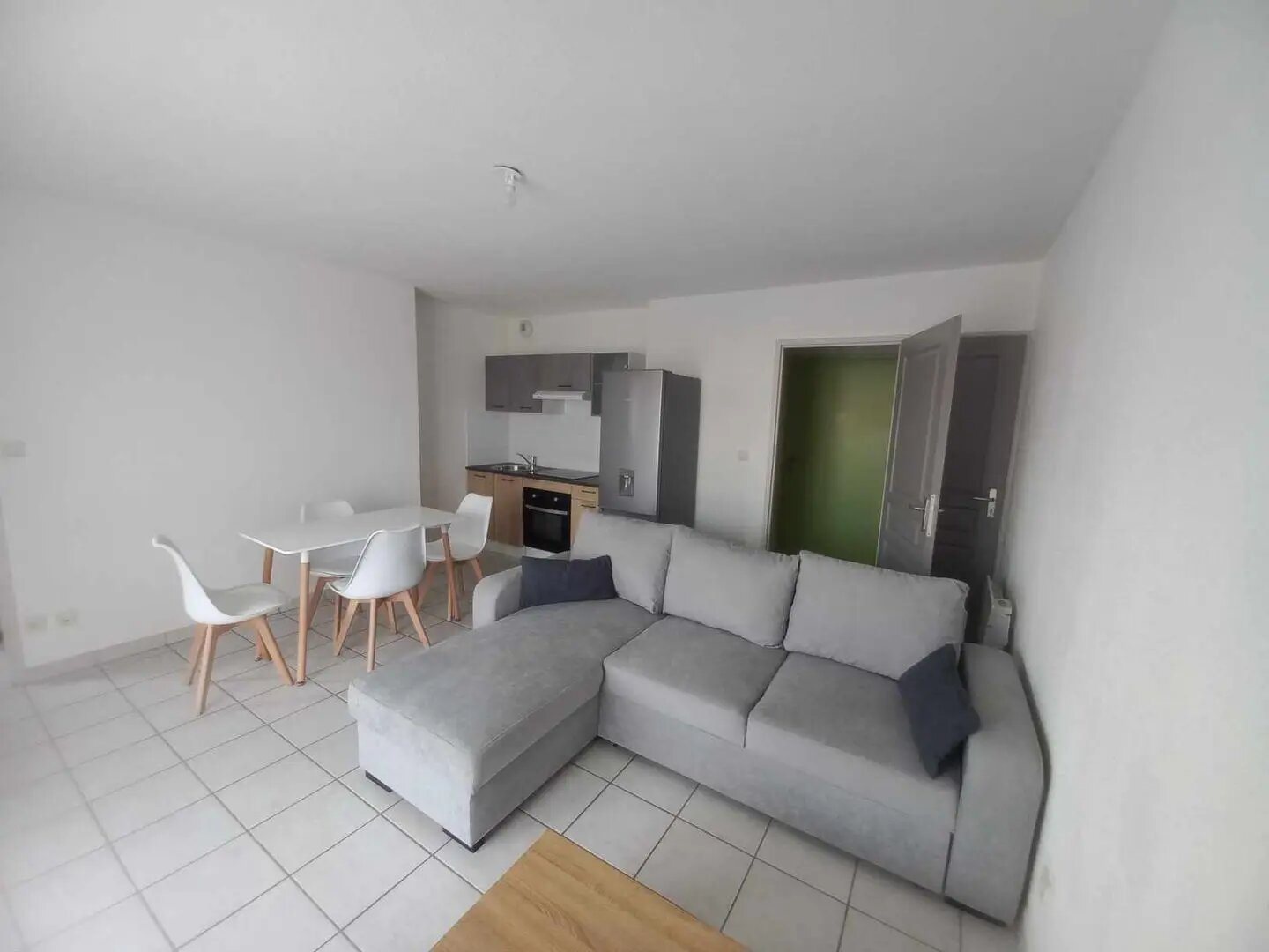 Appartement à louer, 40m², Villerest