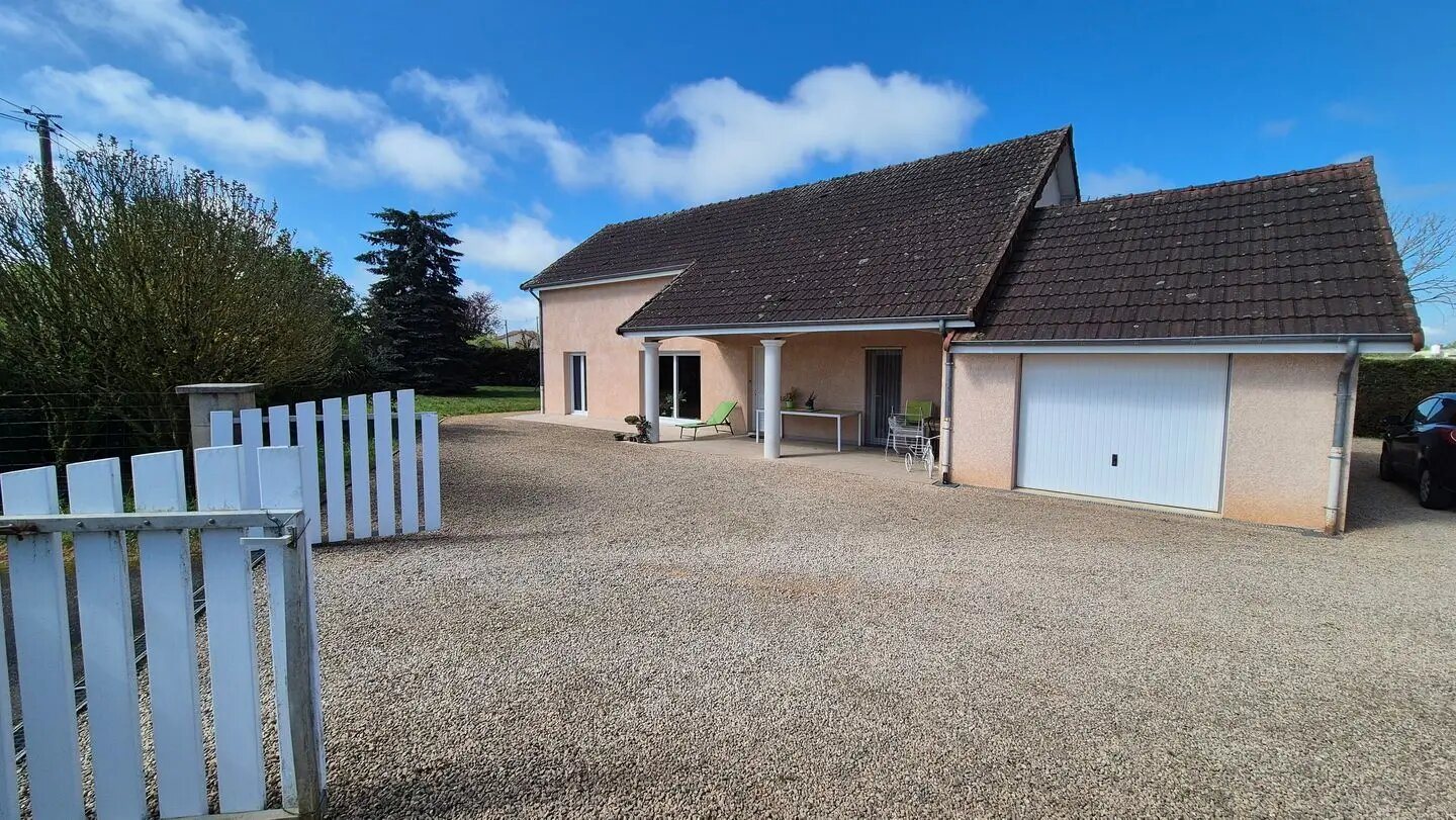 Maison à vendre, 115m², Vitry-en-Charollais