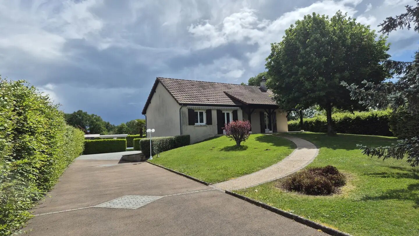 Maison à vendre, 89m², Digoin