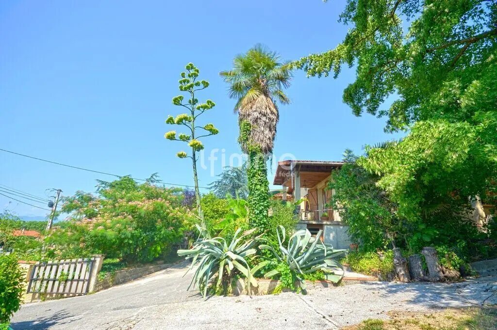 Maison à vendre, 201m², Villeneuve-de-Rivière
