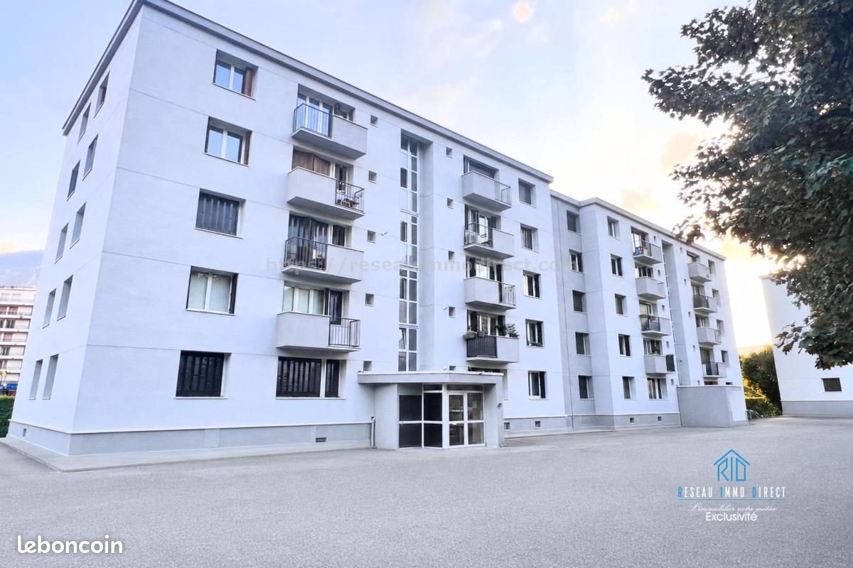 Appartement à vendre, 65m², Saint-Egrève
