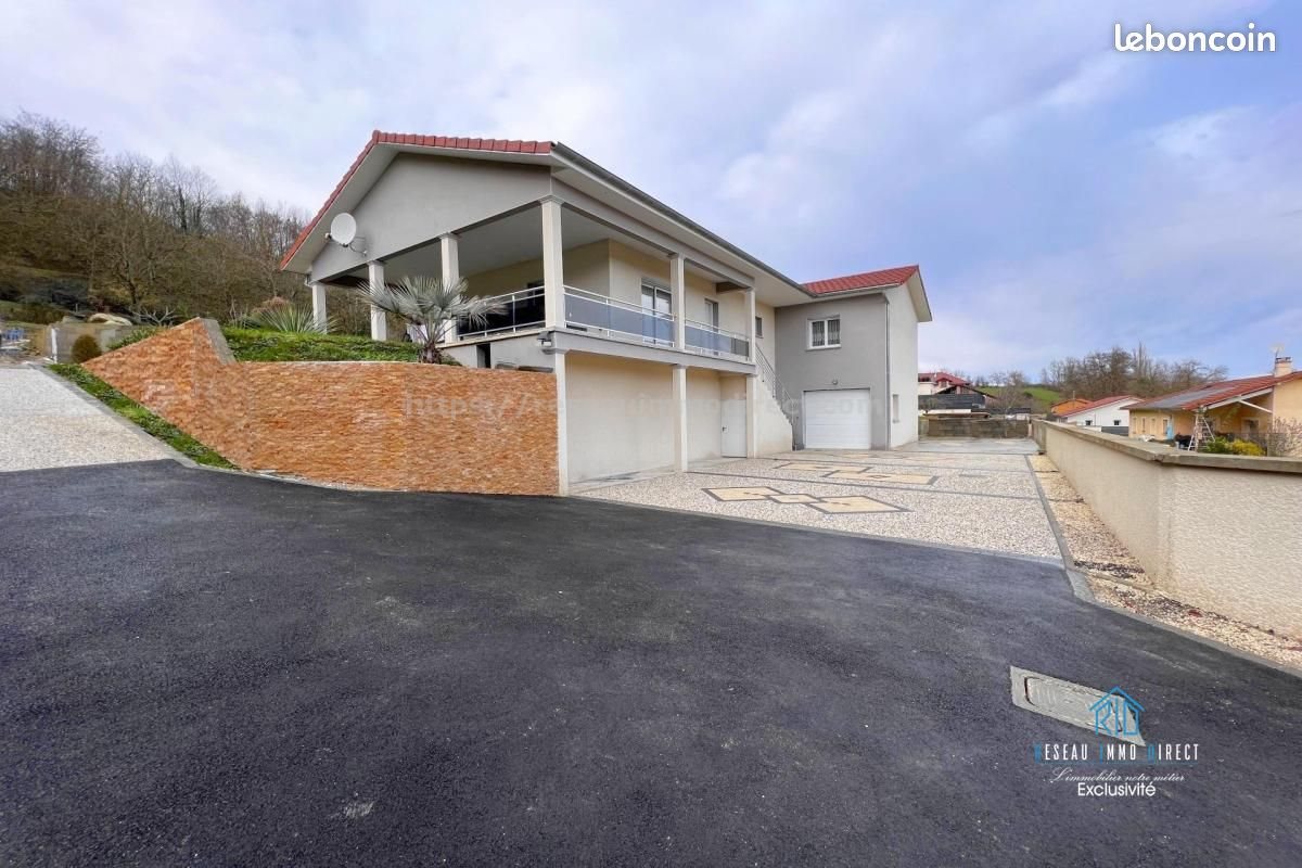Maison à vendre, 140m², Viriville