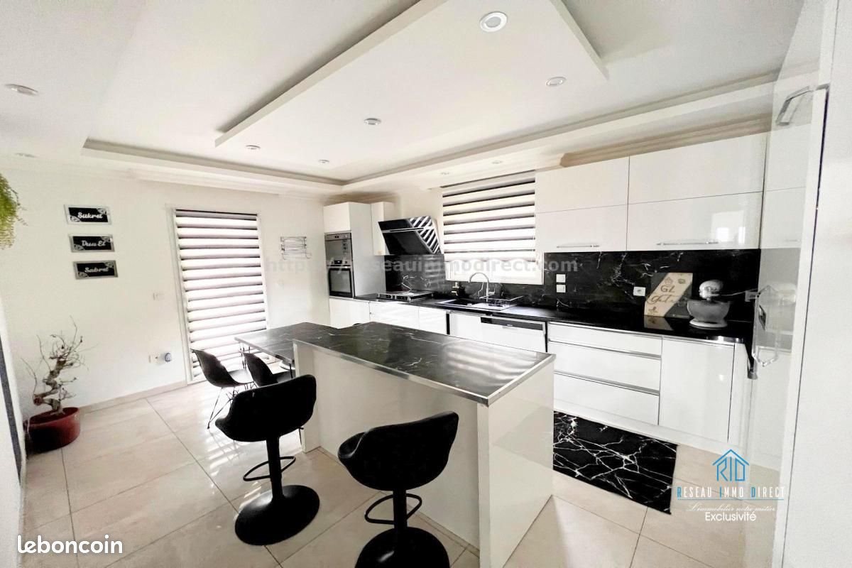 Maison à vendre, 140m², Viriville